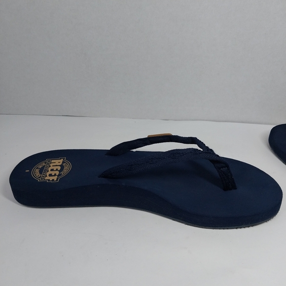 Reef Ginger Sandals Size 8 Navy Blue Thong Flip Flops Causal Comfort Shoes - Picture 10 of 12